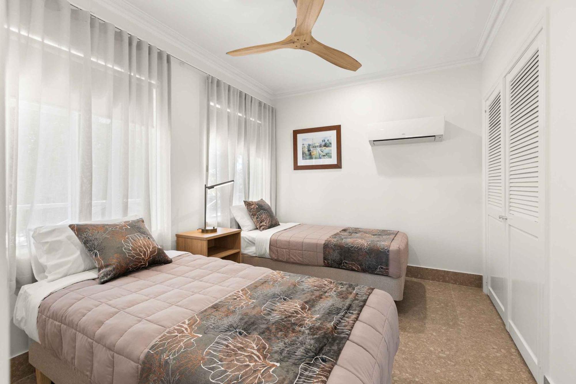 Moonlight Bay Suites Брум Экстерьер фото