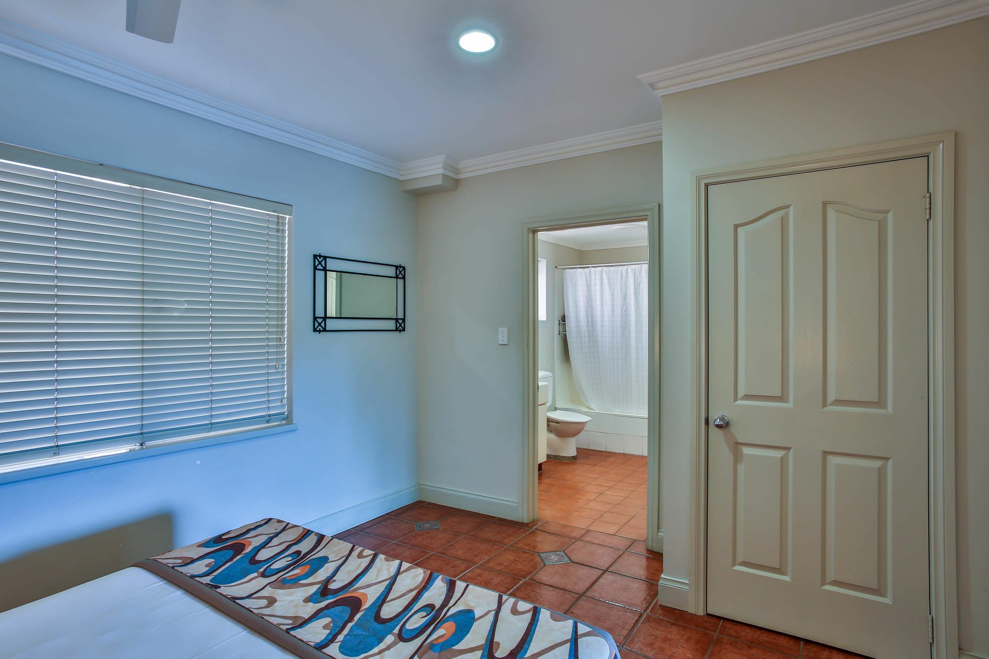 Moonlight Bay Suites Брум Экстерьер фото